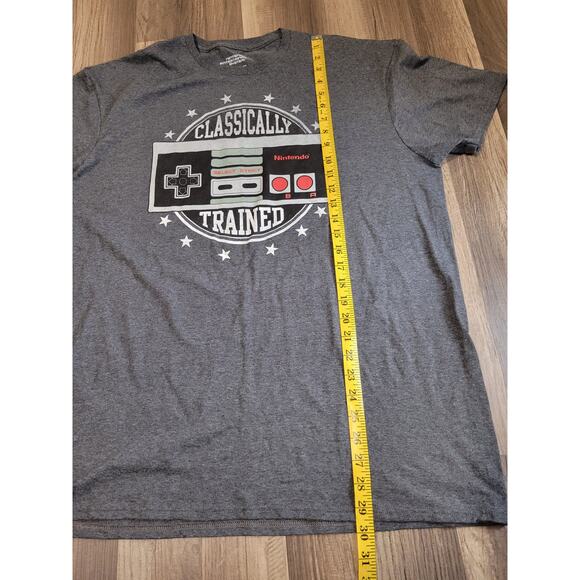 Men's Gray Classic Nintendo Game Remote Short Sleeve Graphic Tee Size XL - Picture 5 of 5